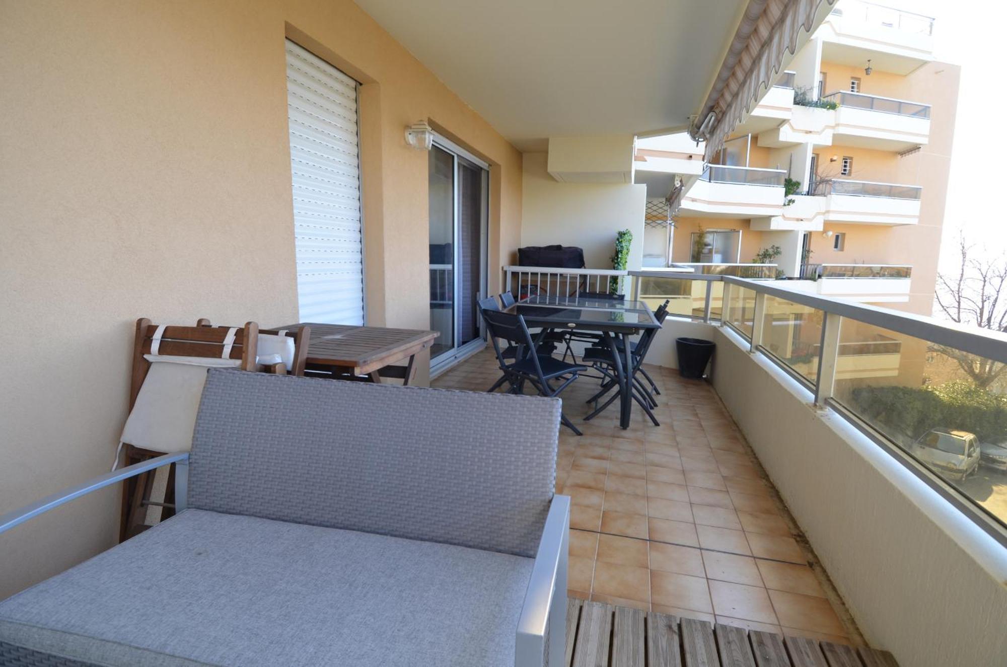 Plein Ciel - Appartement 5 Personnes Avec Piscine Sur La Corniche Fleurie A Nice Exterior photo